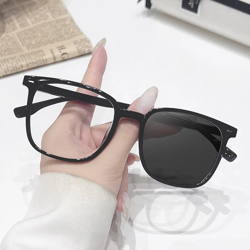 Photochromic Square Sunglasses for Unisex Stylish Travel