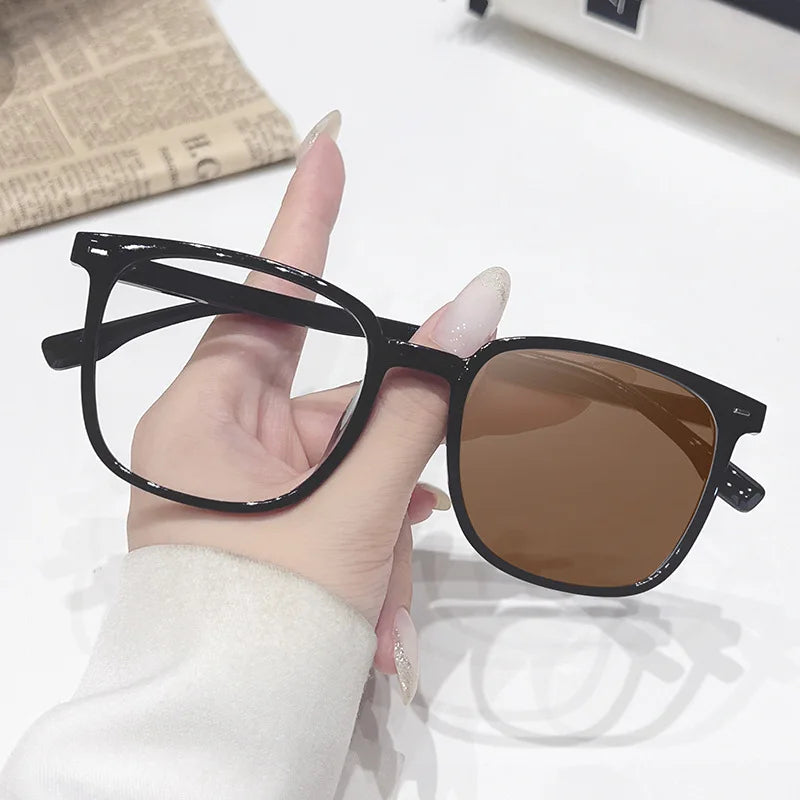 Photochromic Square Sunglasses for Unisex Stylish Travel