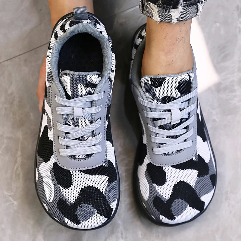 Wide Toe Soft Soled Comfortable Men's Sneakers | All-Season Outdoor
